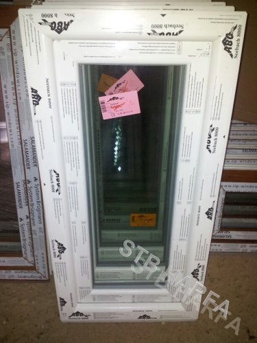 Okno 50x100 Trojsklo