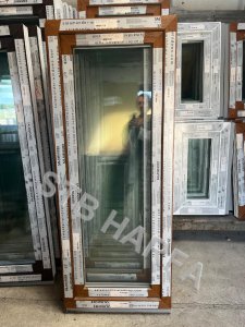 Okno 60x150 zlatý dub